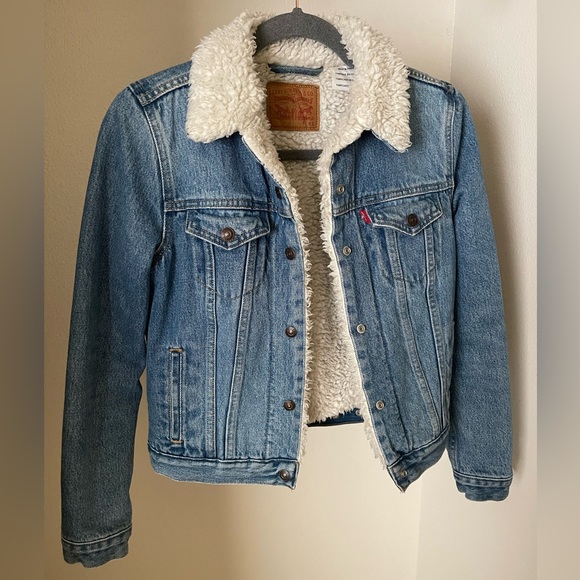 Levi’s Sherpa Denim Jacket - Picture 1 of 2